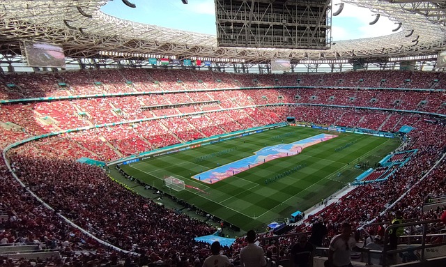 火箭逐渐形 火箭逐渐形